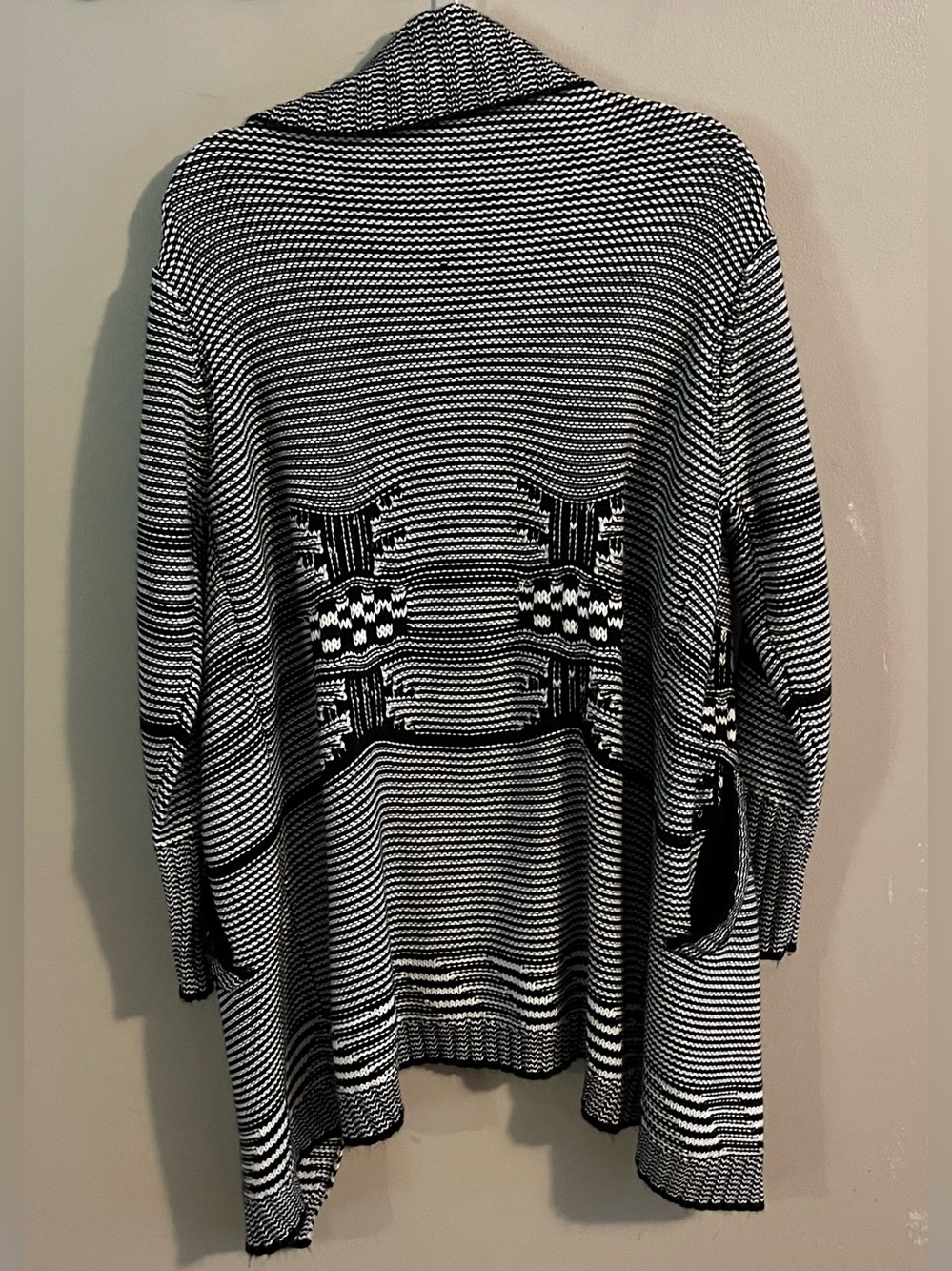$6❤️Bundled RDI Cardigan Sweater - Picture 7 of 7